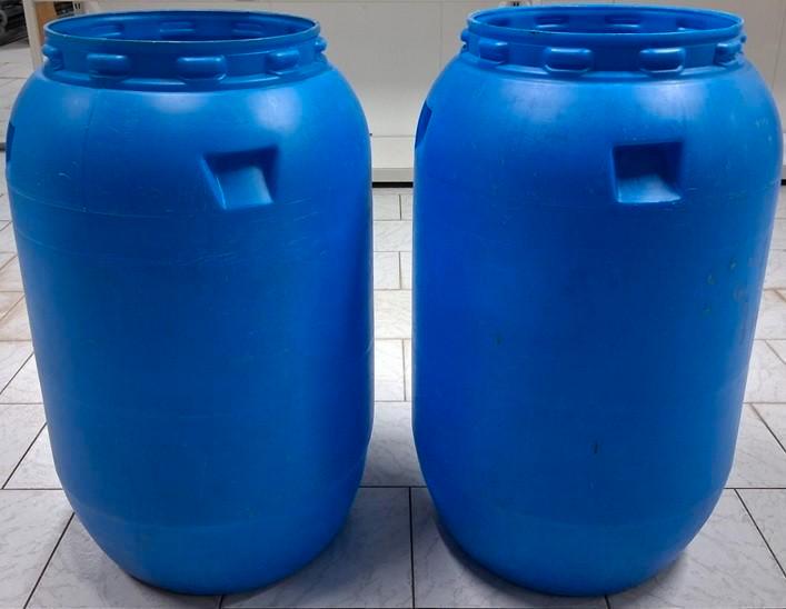 Nog enkele vaten, doorsnede 55 cm x hoogte 100 cm., Tuin en Terras, Regentonnen, Gebruikt, Kunststof, 150 liter of meer, Ophalen