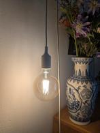 2 x Muuto hanglamp wit, Ophalen of Verzenden, Zo goed als nieuw, Glas, 75 cm of meer