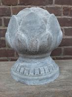 Betonnen Lotus dennenappel ornament tuinbeeld beton beeld, Tuin en Terras, Ophalen of Verzenden, Nieuw