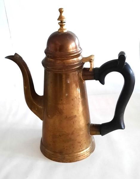 Antieke koperen/messing koffiekan met zwart handvat (1900), Antiek en Kunst, Curiosa en Brocante, Ophalen