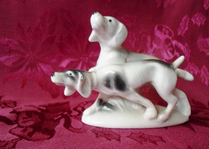 Porseleinen jachthonden. Jaren '50, Verzamelen, Beelden en Beeldjes, Zo goed als nieuw, Dier, Ophalen of Verzenden