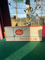 OUDE Doos met originele Zegellak, Antiek en Kunst, Ophalen of Verzenden