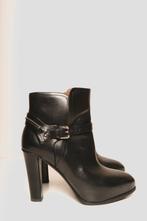 RALPH LAUREN Prachtige zwarte laars Maat38 1xgebr Wpr €800,-, Zwart, Lage of Enkellaarzen, Nieuw, Ophalen of Verzenden