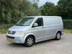 Volkswagen Transporter 2.5 TDI 300 MHD 1E EIGENAAR I CARPLAY, Voorwielaandrijving, Gebruikt, Volkswagen, Metallic lak