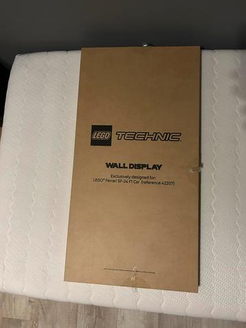 Lego Technic Ferrari SF-24 Muur Display 42207 - Nieuw! beschikbaar voor biedingen