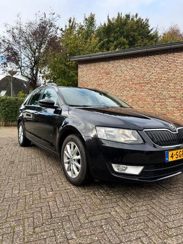 Skoda Octavia 1.2 TSI 77KW Combi 2013 Zwart beschikbaar voor biedingen