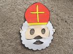 2 verschillende maskers SINTERKLAAS met elastiek 27 x 20 cm, Ophalen of Verzenden, Zo goed als nieuw