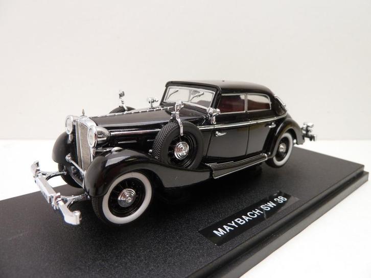 Maybach SW 38  '' Signature models '', Hobby en Vrije tijd, Modelauto's | 1:43, Zo goed als nieuw, Auto, Overige merken, Ophalen of Verzenden