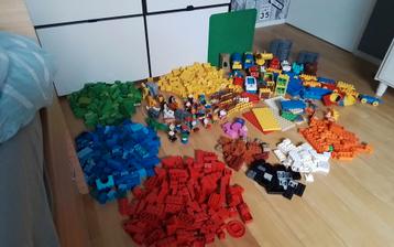 Heel veel Duplo beschikbaar voor biedingen