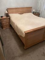 Senioren Ledikant 160x200 Eiken + Nachtkastjes, Huis en Inrichting, Ophalen, Beige, Tweepersoons, Zo goed als nieuw