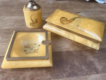Vintage albasten asbak, aansteker, sigarettendoos beschikbaar voor biedingen