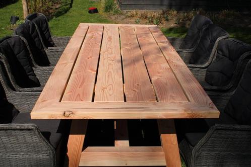 Robuuste douglas tuintafels, Tuin en Terras, Tuinsets en Loungesets, Nieuw, Tuinset, Hout, Meer dan 8 zitplaatsen, Eettafel, Ophalen