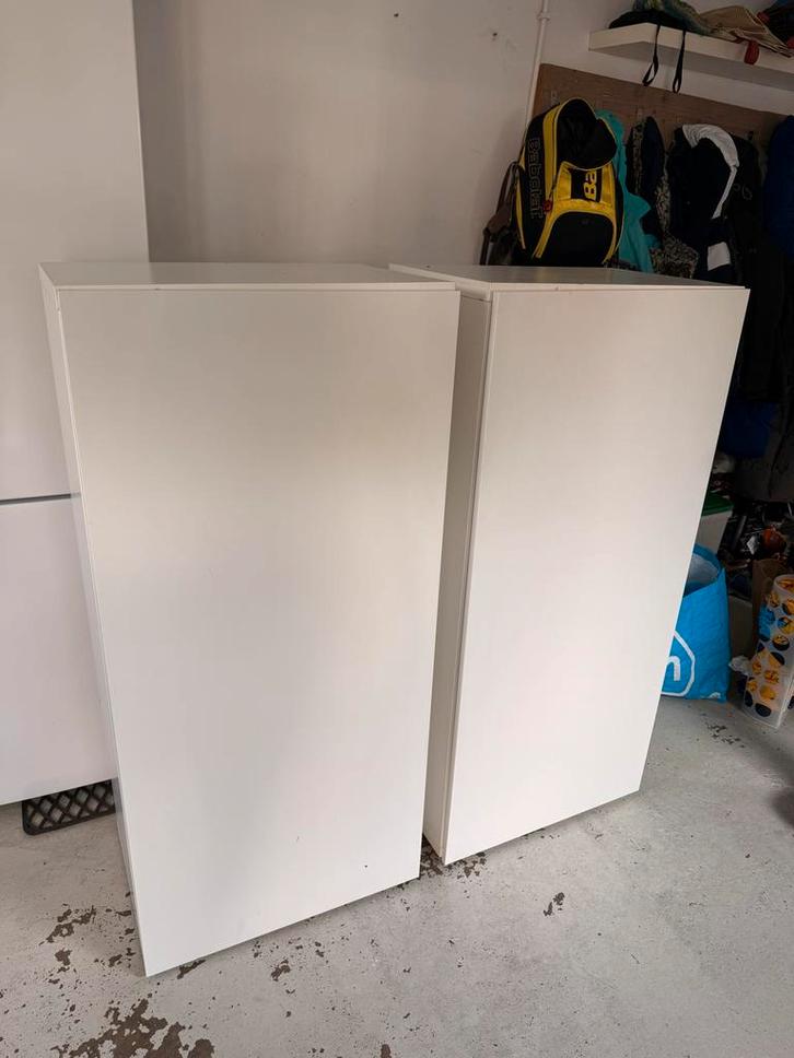 Stevige opbergkast op pootjes - 60x41,5x130 cm, Huis en Inrichting, Kasten | Overige, Gebruikt, Ophalen