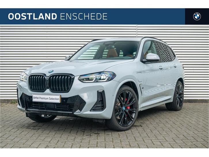 BMW X3 xDrive30e High Executive M Sport Automaat / Panoramad, Auto's, BMW, Bedrijf, Te koop, X3, 4x4, Achteruitrijcamera, Airbags