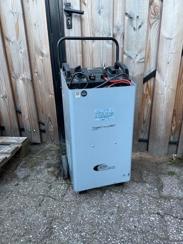 Ring TradeCharge55T Acculader beschikbaar voor biedingen