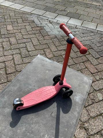 Roze Micro Step - Kinderstep (kinderen tot 10 jr) beschikbaar voor biedingen