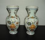 2x vaas Floriel polychrome gemerkt handwerk H. Bequet, Antiek en Kunst, Ophalen of Verzenden