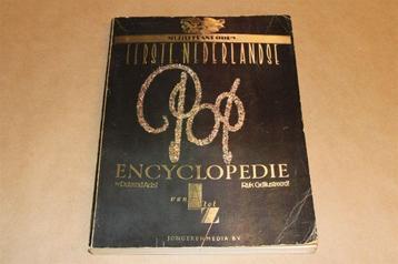 Oor's Eerste Nederlandse Popencyclopedie 1977 !! beschikbaar voor biedingen