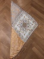 Mucho Gusto sjaal bruin creme en blauw tinten. Omslagdoek, Ophalen of Verzenden, Zo goed als nieuw, Maat 46/48 (XL) of groter