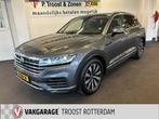 Volkswagen Touareg 3.0 TSi eHybrid 4MOTION | Panoramadak | E, Gebruikt, 2995 cc, Met garantie (alle), 2327 kg