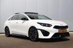 Kia ProCeed 1.5 T-GDi GT-Line 161PK Automaat Panoramadak Hal, Auto's, 65 €/maand, 1325 kg, Gebruikt, Euro 6