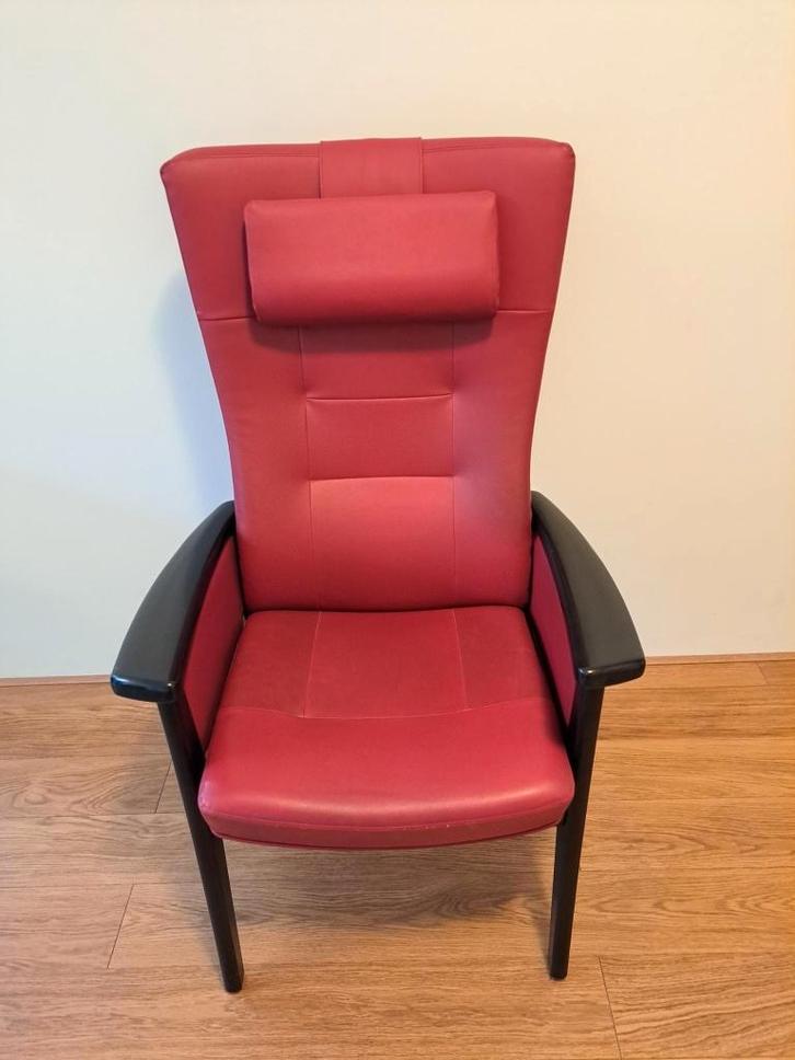 Luxe Design Stoel – Deens – Farstrup 6920  - Rood Leer, Huis en Inrichting, Stoelen, Gebruikt, Eén, Hout, Leer, Rood, Ophalen