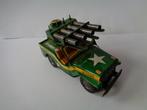 Oude blikken Kone Army Jeep met Rakket Installatie, Japan, Ophalen of Verzenden, Gebruikt