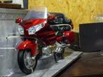 Honda GL1800 Goldwing 1:6 76264, Hobby en Vrije tijd, Modelauto's | 1:5 tot 1:12, May Cheong Group France S.A.S., Nieuw, Motor