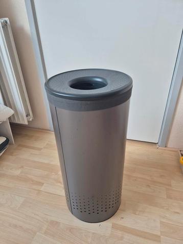 Brabantia wasmand antraciet  beschikbaar voor biedingen