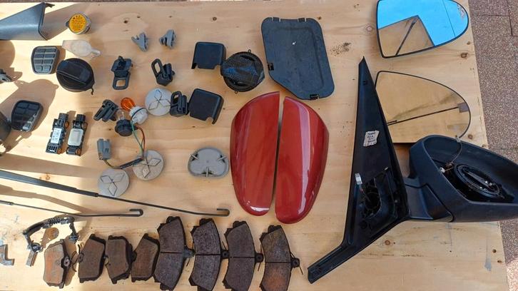 Goedkope onderdelen mitsubishi colt Czc, Auto-onderdelen, Klein materiaal, Mitsubishi, Ophalen