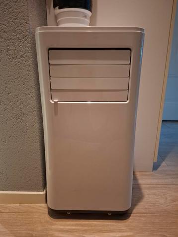 Mobiele airco van Alpina met afstandsbediening. beschikbaar voor biedingen