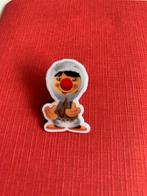 Efteling pin carnaval festival eskimo, Ophalen of Verzenden, Zo goed als nieuw, Button of Speldje