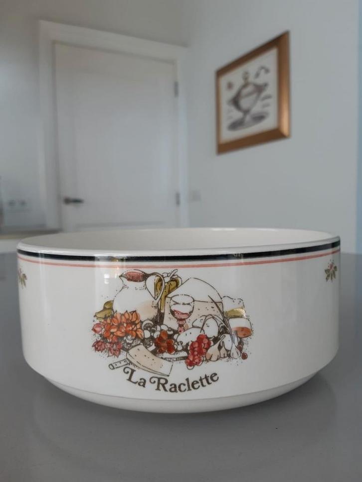 Schaal Gien France La Raclette de Marie Pierre Bottard, Huis en Inrichting, Keuken | Servies, Zo goed als nieuw, Schaal of Schalen