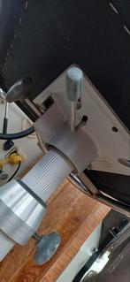 Pörtner California Stuurstoel met Zwaardvis Stoelpoot, Ophalen