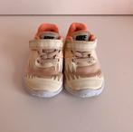 Nike schoenen maar 19,5, Schoentjes, Meisje, Ophalen of Verzenden, Zo goed als nieuw