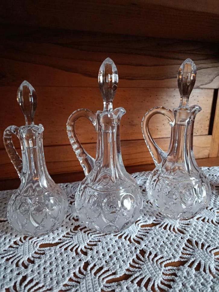 3 Glazen Karaffen, Gegraveerd & Gedecoreerd, Puntgaaf, Antiek en Kunst, Antiek | Glas en Kristal, Ophalen of Verzenden