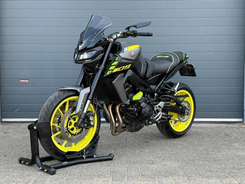 YAMAHA MT09 ABS *NIEUWSTAAT*, Motoren, Motoren | Yamaha, Bedrijf, Naked bike, meer dan 35 kW, 3 cilinders, Ophalen of Verzenden