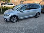 Volkswagen Touran 1.5 TSI 150pk BMT DSG 7pl 2019 Grijs, Auto's, Volkswagen, 4 cilinders, 7 stoelen, Particulier, 149 pk