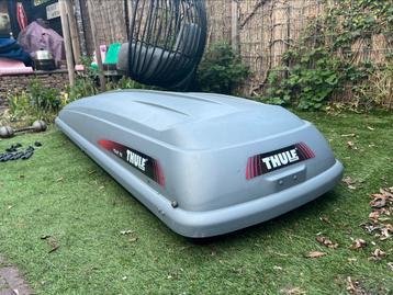 Thule Polar 700 dakkoffer 420 liter beschikbaar voor biedingen