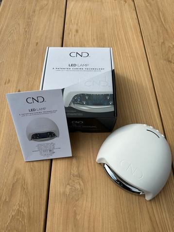NIEUW IN DOOS - CND LED Lamp - Shellac Nagels beschikbaar voor biedingen