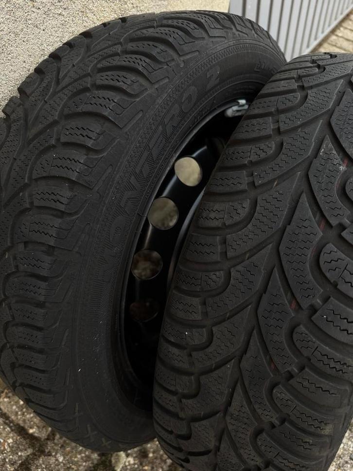 Fulda Winterbanden 175/65R15 met Velg & Wieldoppen - Set, Auto-onderdelen, Banden en Velgen, Banden en Velgen, Winterbanden, 15 inch