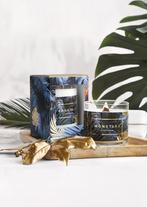 Monstera - Geurkaars - 10x9cm - 86 branduren, Overige materialen, Nieuw, Ophalen of Verzenden, Groen