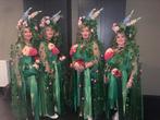 2 pakken voor  carnaval met bloemen en klimop, Kleding | Dames, Carnaval, Ophalen of Verzenden, Zo goed als nieuw, Kleding