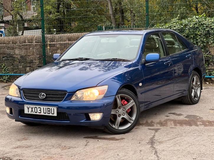Gezocht: Lexus IS200 - Handgeschakeld, Auto diversen, Overige Auto diversen, Ophalen
