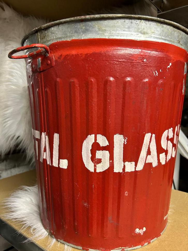 Vintage metalen prullenbak – rood – 37x37 cm, Antiek en Kunst, Antiek | Emaille, Ophalen