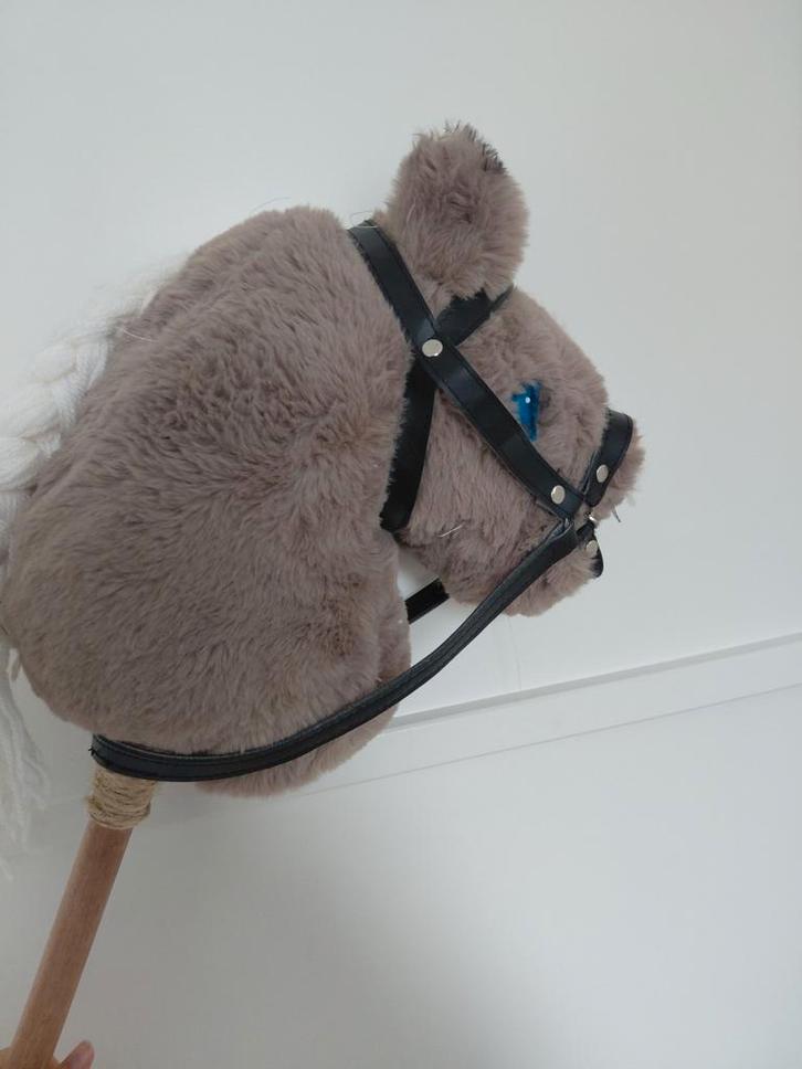 Hobbyhorse met hoofdstel UITVERKOOP, Kinderen en Baby's, Speelgoed | Hobbelfiguren, Zo goed als nieuw, Ophalen