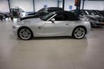 BMW Z4 Roadster 2.5i / AUTOMAAT / LEER / HEERLIJKE CABRIO !, Automaat, Achterwielaandrijving, Cabriolet, Bedrijf