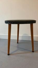 Vintage kruk met skyleer groen en deens design pootjes, Ophalen of Verzenden, Zo goed als nieuw, Hout