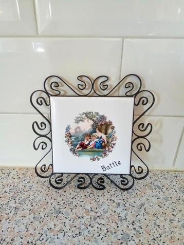 Romantisch tegeltje in sierlijk kunststof frame. beschikbaar voor biedingen