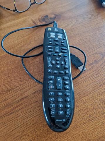 Logitech Harmony 300 Universele Afstandsbediening beschikbaar voor biedingen
